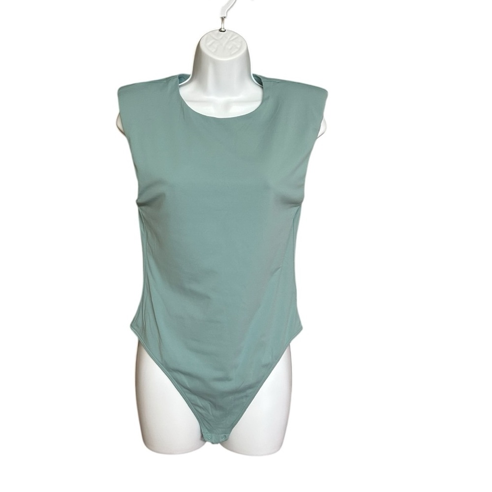 Babaton Contour Shoulder Pad Bodysuit Sage Green Size L